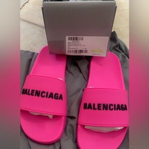 Authentic brand new Balenciaga pool slide